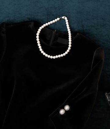 Hepburn jinju necklace