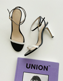 ロッシコンビサンダル ♩