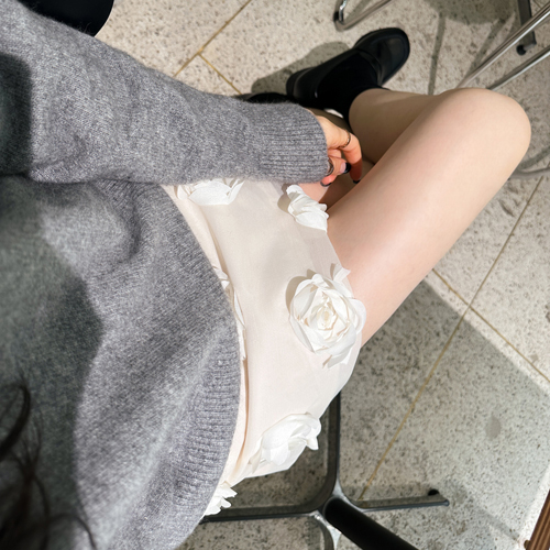 Camellia padding skirt（11/30 入荷予定）