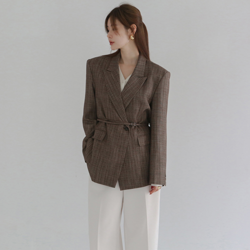 Tailor belted jacket