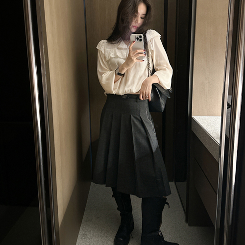 Ruth pleats skirt