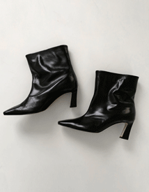 Cater ankle boots ♩