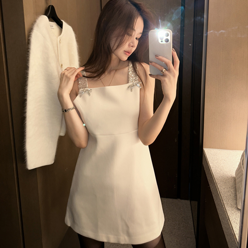 Planche ribbon dress