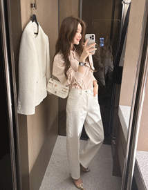 Creamy denim pants