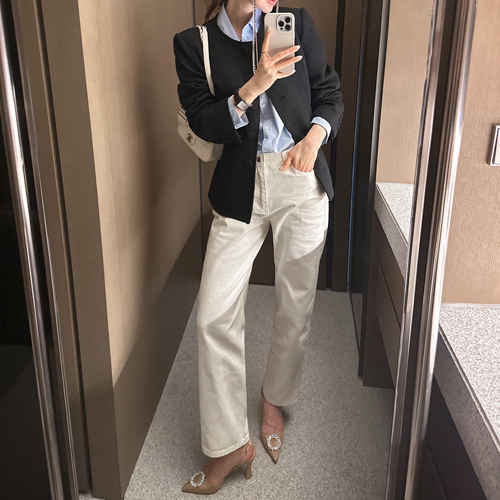 Creamy denim pants