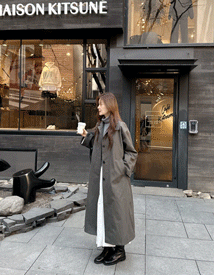 Big pocket khaki trench coat