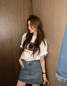 Retro printing tee