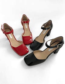 Mari mary jane pumps ♩