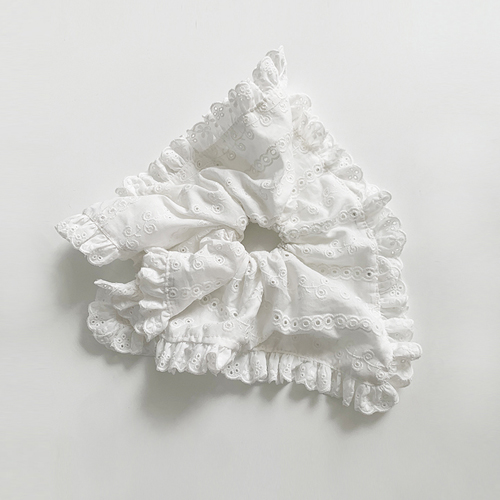 Metal big frill scrunchie