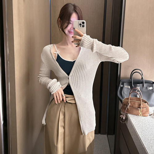 Closet zipper knit
