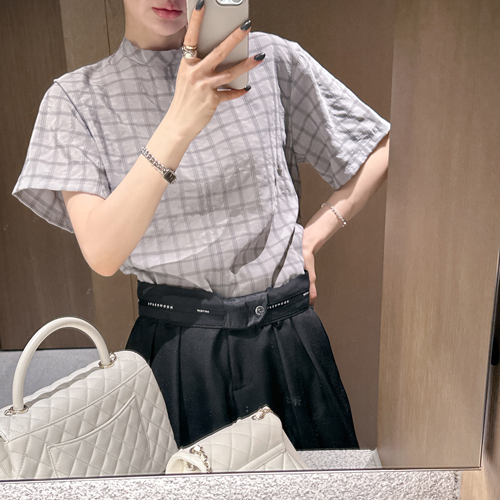 Blur check blouse