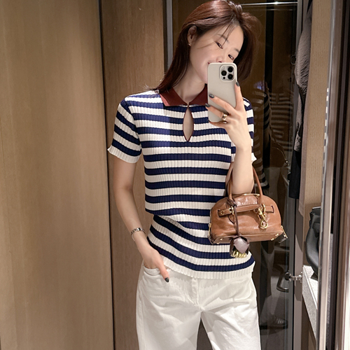 Combi stripe collar knit