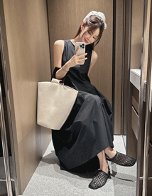 Blossom volume dress