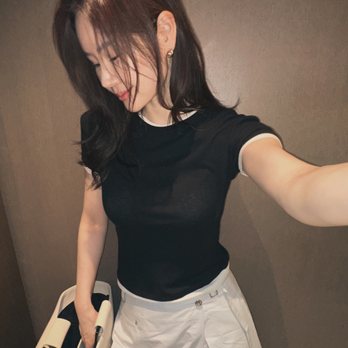 Lining round layered tee