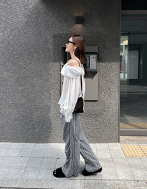 Lawson frill check pants