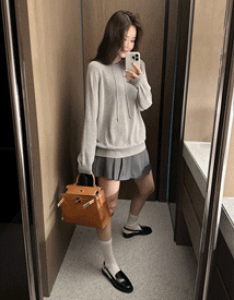 Glee wool hood knit