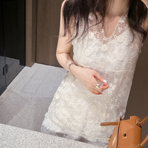 Topia flower blouse