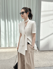 Tie short sleeve jacket