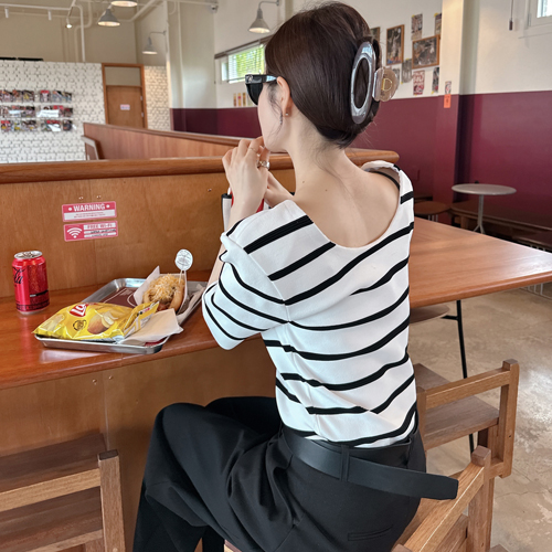 Carp stripe padded knit