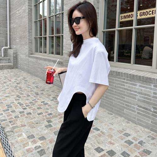 Soled unbal cut tee