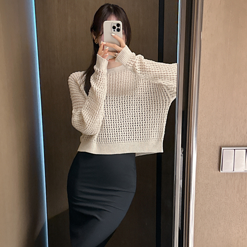 Clip mesh knit tee