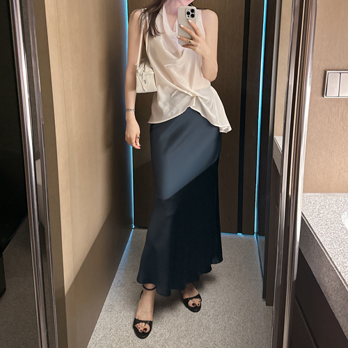 Symmer satin long skirt
