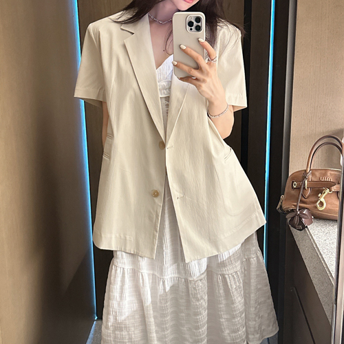 Studio back slit jacket