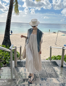 Andree pleats dress