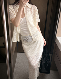 Ponta flower collar blouse