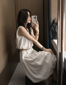 Dolphin skirt