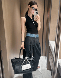 Holter-neck collar sleeveless