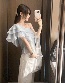 Blah unbal ruffle blouse