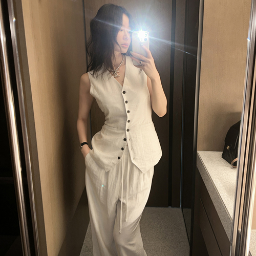 Cynical linen long vest