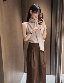 Max tie blouse