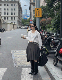 Cram string blouse