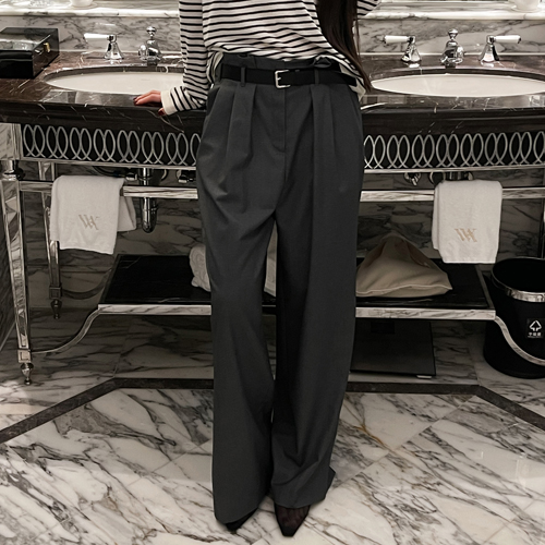 Noise belt pin-tuck pants
