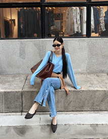 Chris V-neck wool cash knit