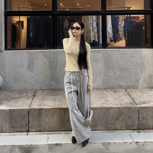 Flow leopard pants