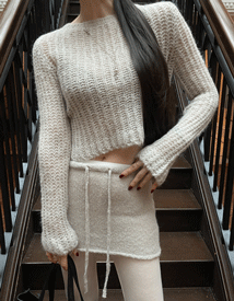 Dashing mini hole knit