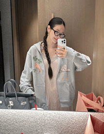 Cloud hood zip-up