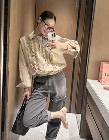 Hilt ruffle jumper