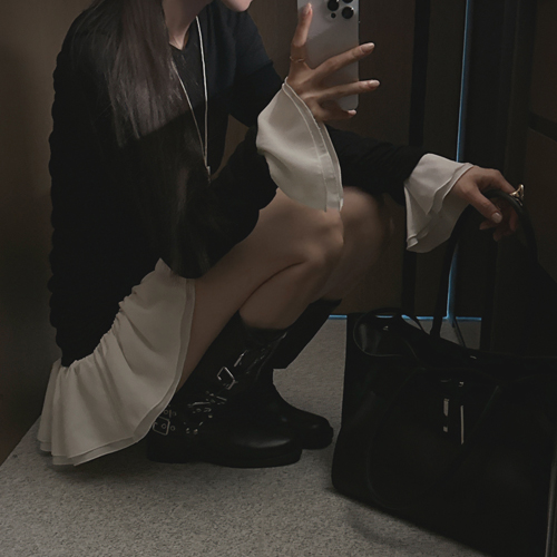 Cloven shirring dress