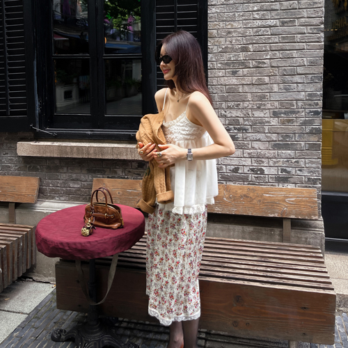 Bubble mesh sleeveless