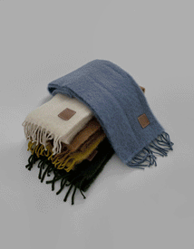 Rug mohair muffler