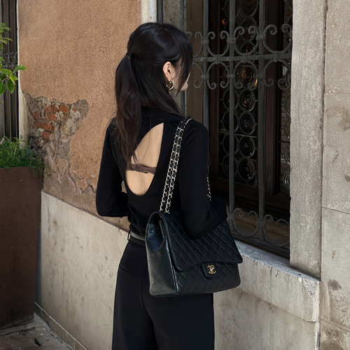 Fury back point wool tee