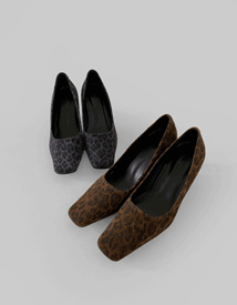 Leopard square pumps ♩