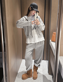 Cage wool hood zip-up