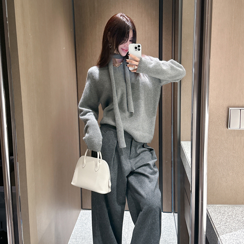 Louis raccoon scarf knit