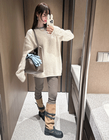 Nape loose mohair knit