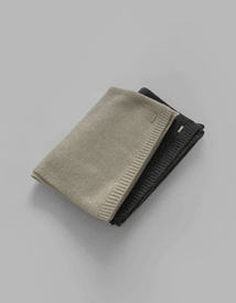 Mingo merino wool muffler